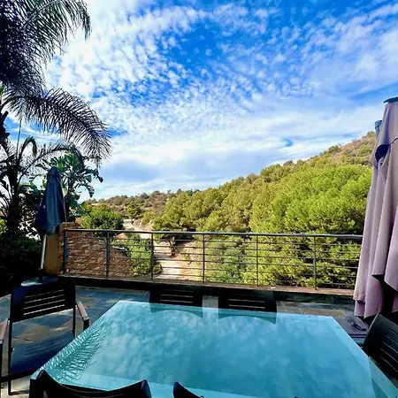 Villa Villa Aguilas Club - Guest House