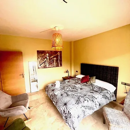 Villa Aguilas Club - Guest House Málaga
