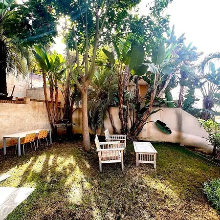 Villa Aguilas Club - Guest House Villa