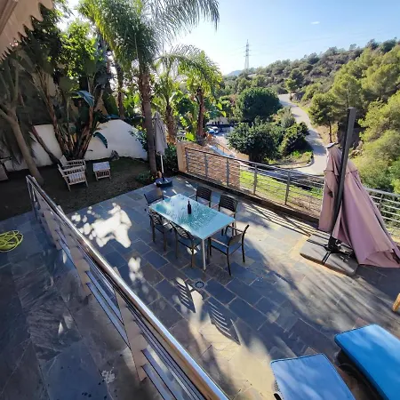 Villa Villa Aguilas Club - Guest House Malaga